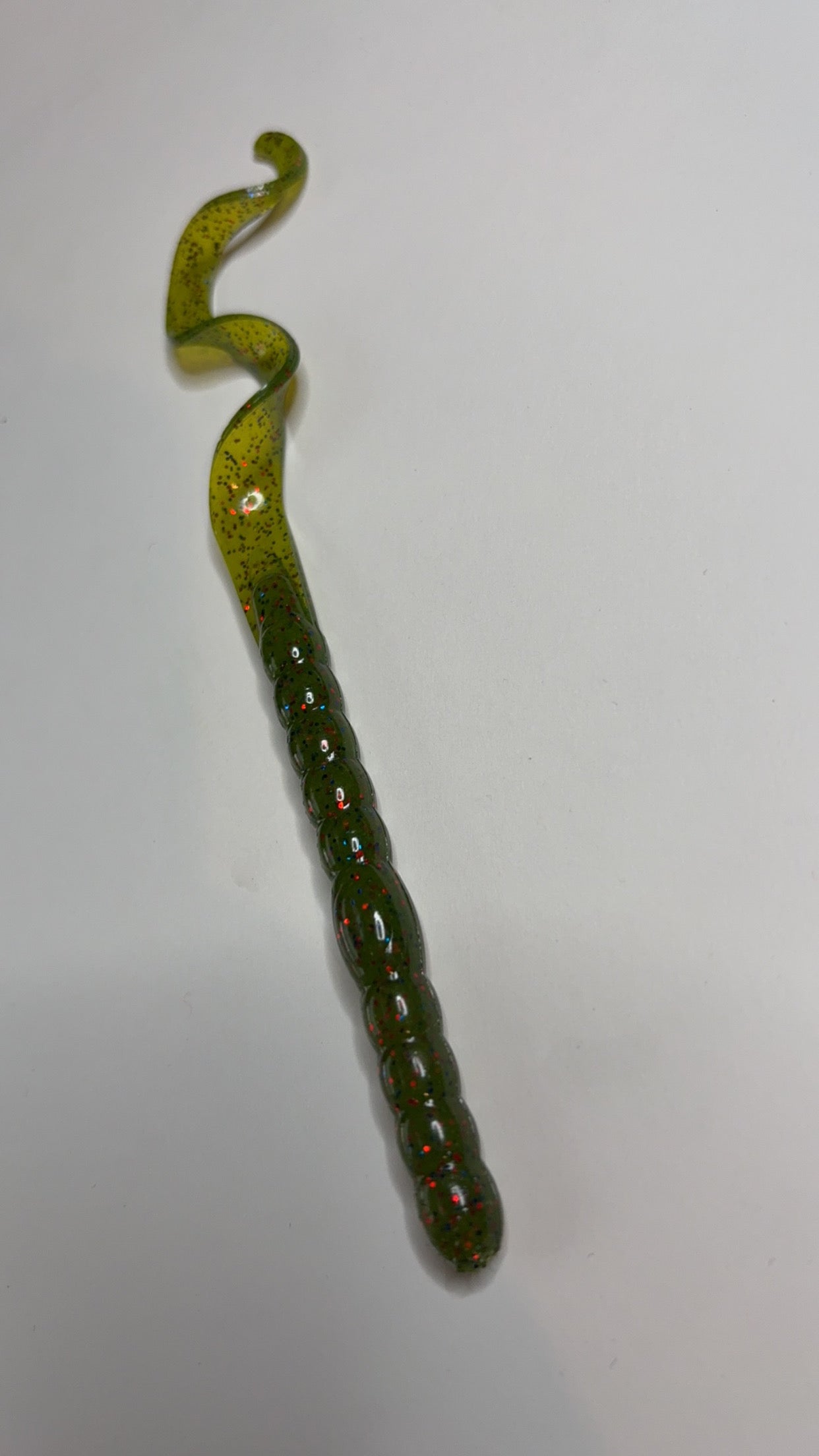 Watermelon Green 7.5 Inch Ribbon Tail